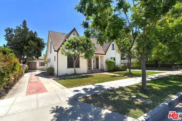 916 N Clybourn Avenue, Burbank, CA 91505