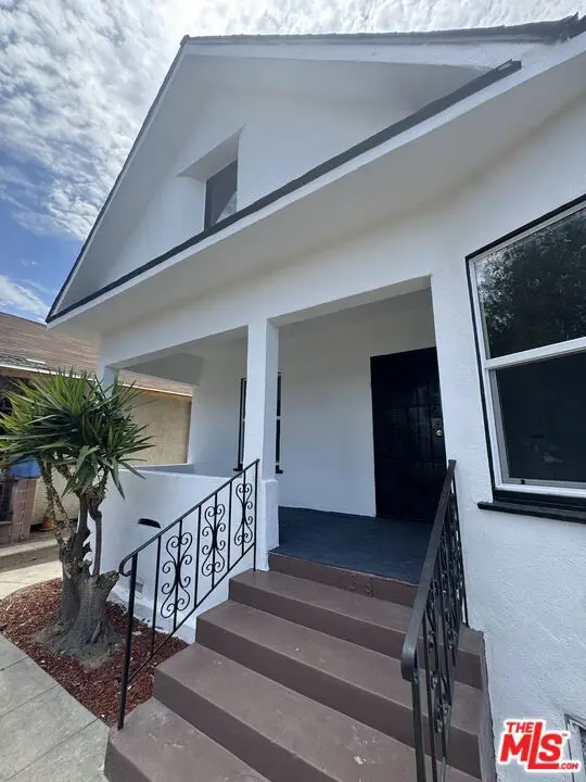 136 W 43rd Place, Los Angeles, CA 90037 - #2