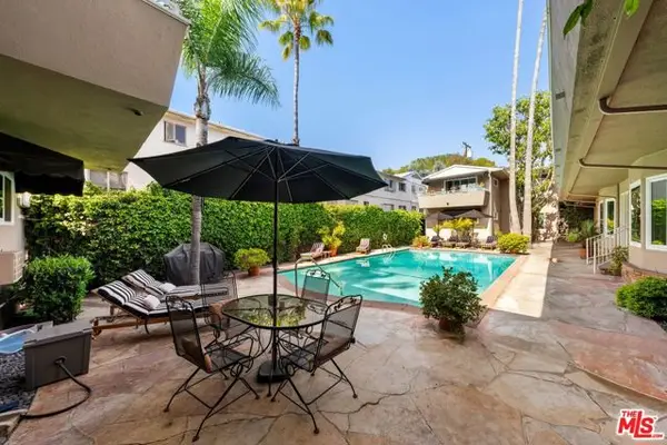 1330 N Crescent Heights Boulevard #16, West Hollywood, CA 90046