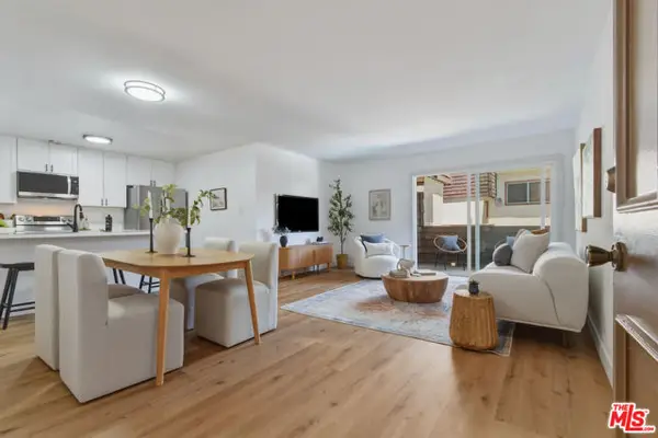 5403 Newcastle Avenue #19, Encino (los Angeles), CA 91316