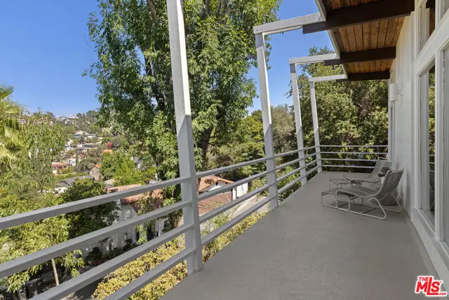 1335 Columbia Drive, Glendale, CA 91205 - #3