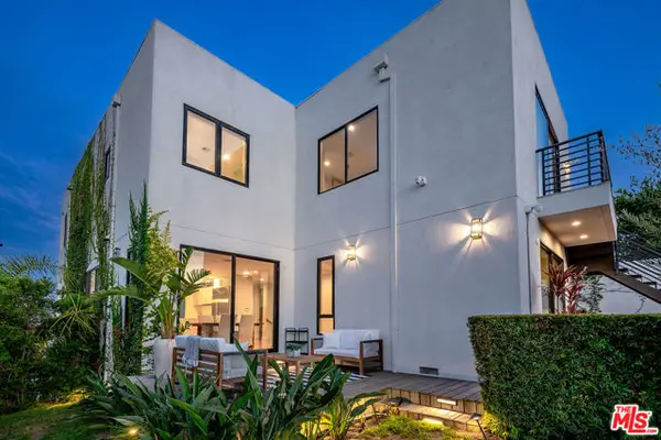 8184 Mannix Drive, Los Angeles, CA 90046