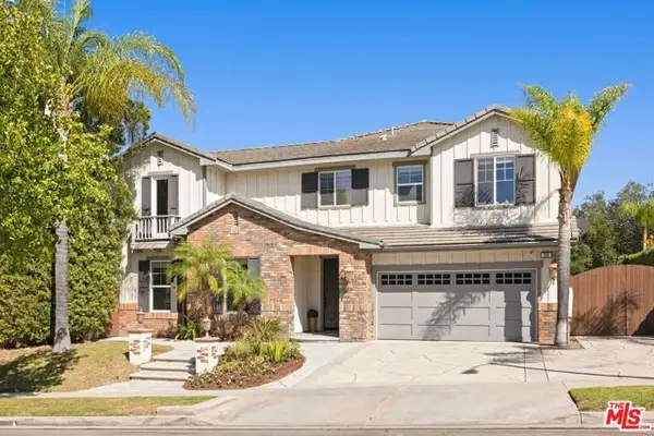 886 Hemlock Ridge Court, Simi Valley, CA 93065