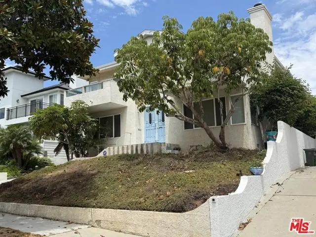 1212 S Irena Avenue, Redondo Beach, CA 90277 - #2