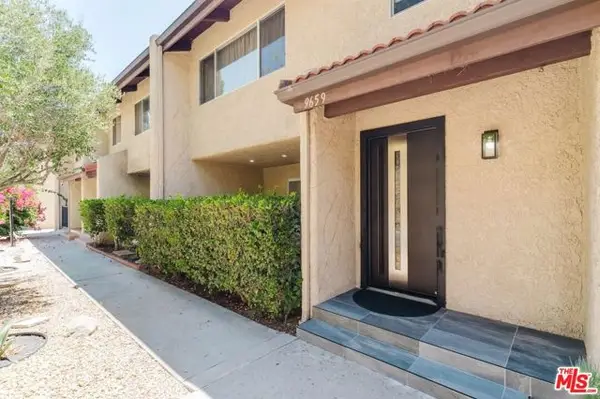 9659 Via Torino #149, Burbank, CA 91504