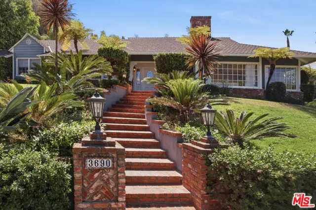 3690 Crownridge Drive, Sherman Oaks, CA 91403 - #2