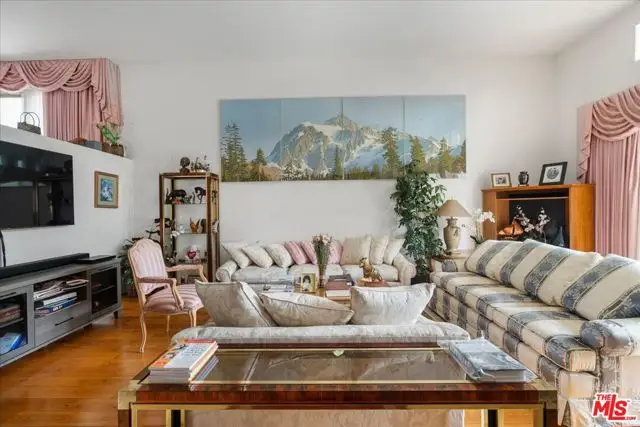 7307 Hannum Avenue, Culver City, CA 90230 - #2