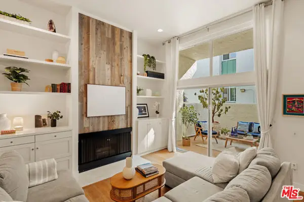 4914 Mcconnell Avenue #1/2, Los Angeles, CA 90066