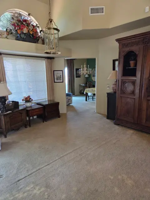 810 S Shanada Court, Anaheim, CA 92807