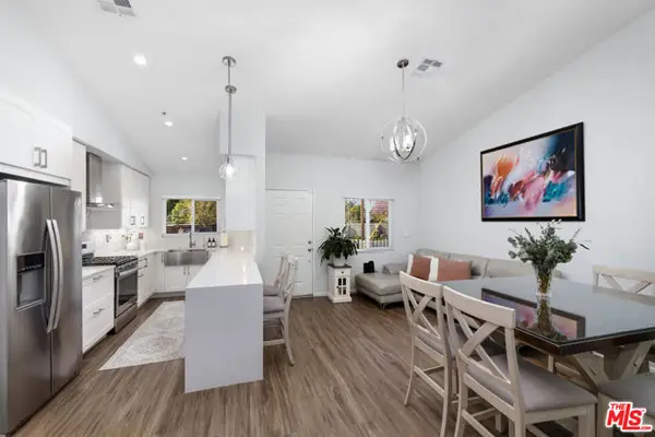 11377 Osborne Place #6, Sylmar (los Angeles), CA 91342