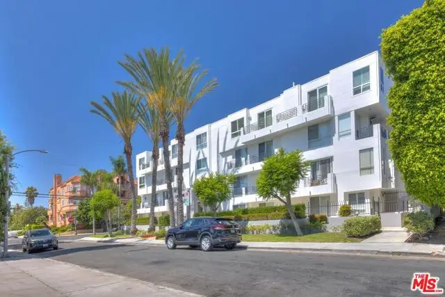 739 Lorraine Boulevard #PH2, Los Angeles, CA 90005 - #3