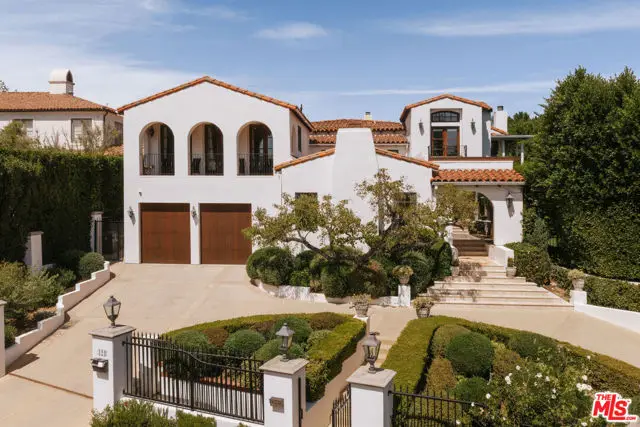124 N Woodburn Drive, Los Angeles, CA 90049 - #1