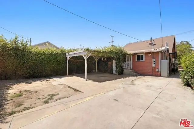 986 E 51st Street, Los Angeles, CA 90011 - #3