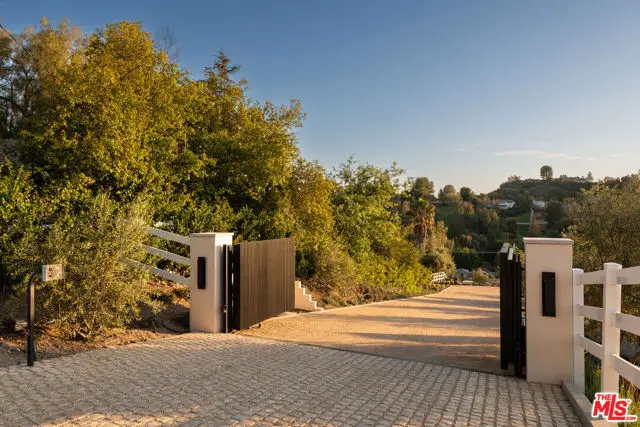 24172 Lupin Hill Road, Hidden Hills, CA 91302 - #2