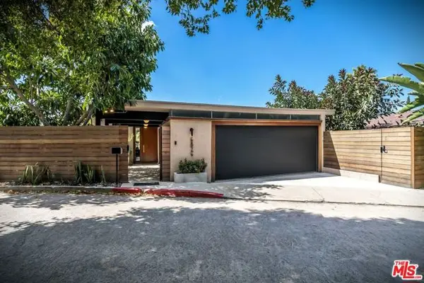 6826 Iris Circle, Los Angeles, CA 90068
