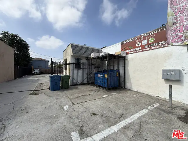 1212 E Rosecrans Avenue, Compton, CA 90221 - #2