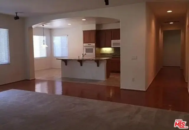 29538 Big Bend Place, Canyon Country, CA 91387 - #2