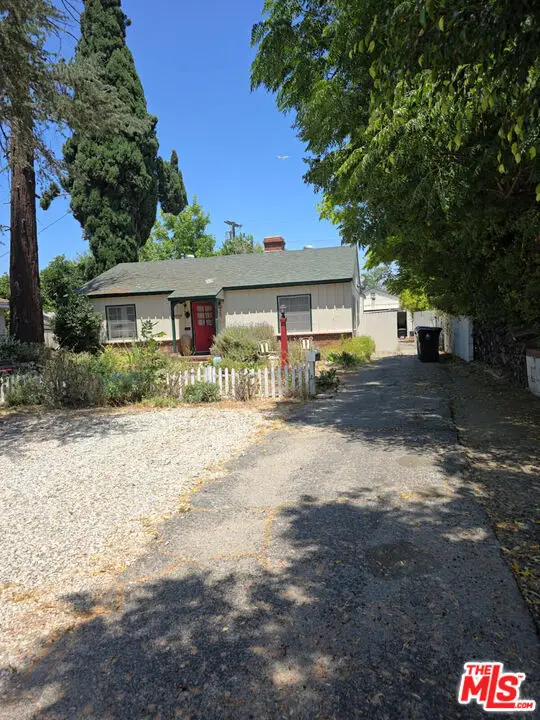 14137 Hamlin Street, Van Nuys, CA 91401 - #2