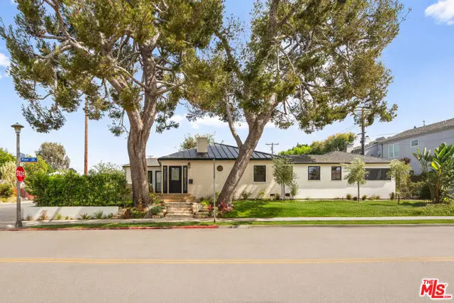3002 18th Street, Santa Monica, CA 90405 - #1