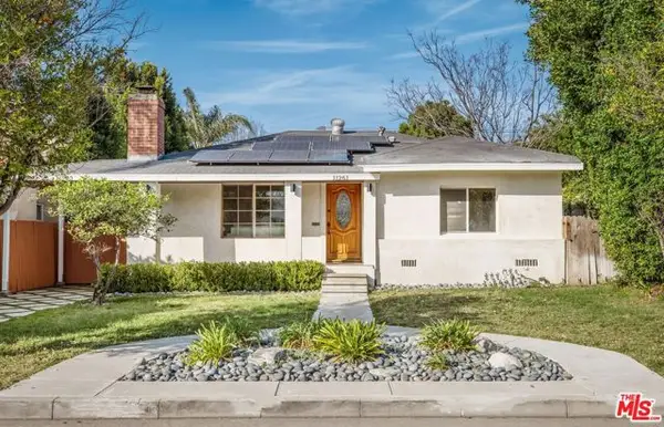 11261 Blix Street, North Hollywood (los Angeles), CA 91602