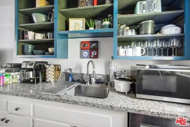 7129 Coldwater Canyon Avenue #10, North Hollywood, CA 91605 - #3
