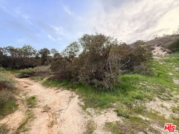 9745 N Estaban Way, Tujunga (los Angeles), CA 91042
