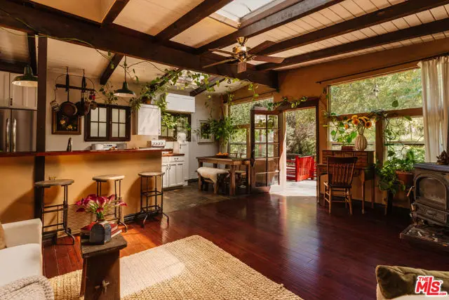 21513 Highvale Trail, Topanga, CA 90290 - #3