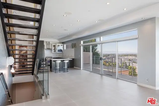 11698 Picturesque Drive, Studio City, CA 91604 - #3