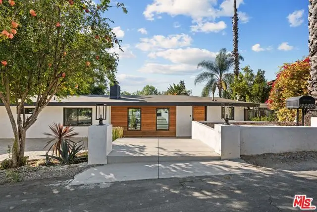 22505 Macfarlane Drive, Woodland Hills, CA 91364 - #3
