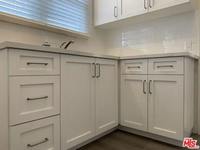 1042 S Bedford Street, Los Angeles, CA 90035 - #3
