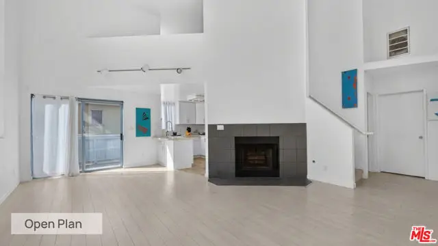 1511 16th Street #201, Santa Monica, CA 90404 - #3