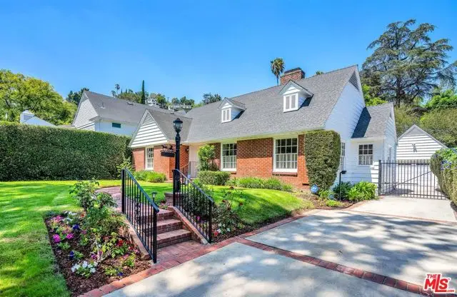 4049 Benedict Canyon Drive, Sherman Oaks, CA 91423 - #1