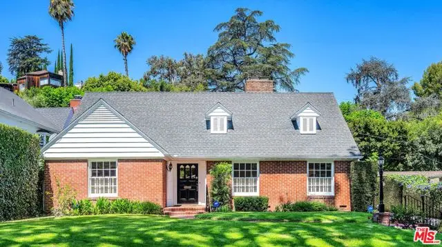 4049 Benedict Canyon Drive, Sherman Oaks, CA 91423 - #2