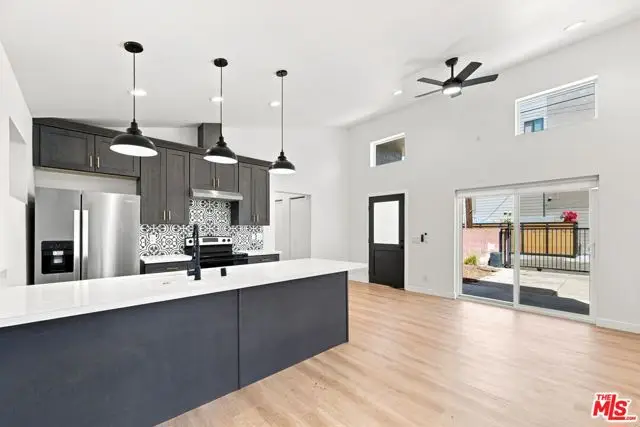 581 W Ave 28, Los Angeles, CA 90065 - #2