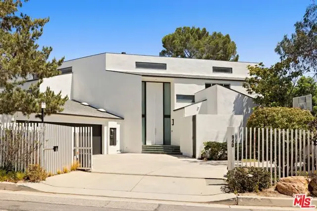 940 Linda Flora Drive, Los Angeles, CA 90049 - #2