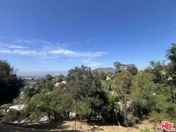 7247 W Sunnydip Trail, Los Angeles, CA 90068