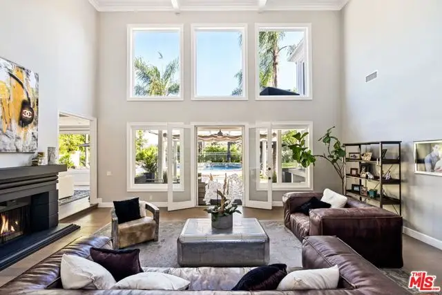 5325 Collingwood Circle, Calabasas, CA 91302 - #3