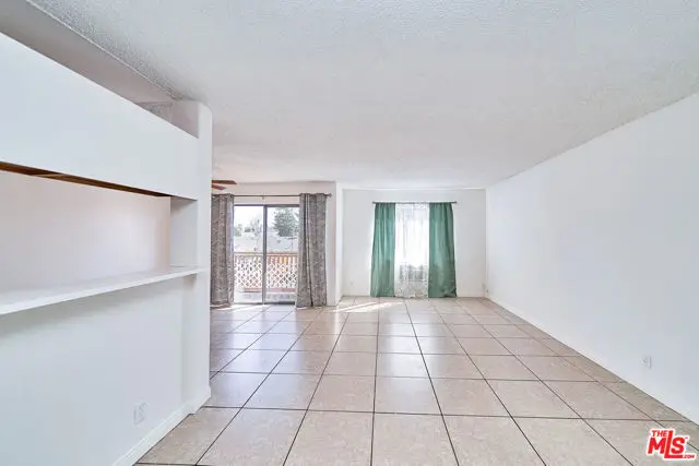 20234 Cantara Street #229, Winnetka, CA 91306 - #2