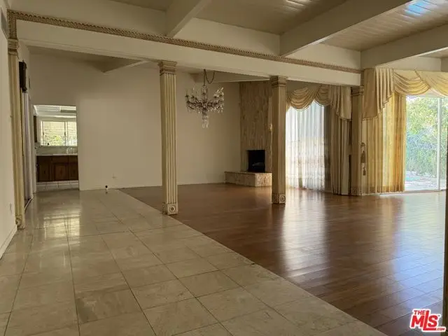 6417 Wystone Avenue, Reseda, CA 91335 - #2