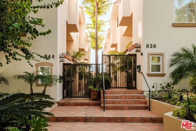 844 17th Street #105, Santa Monica, CA 90403 - #2