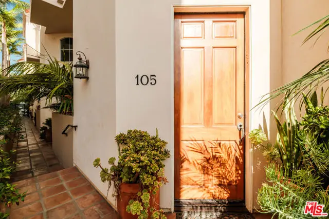 844 17th Street #105, Santa Monica, CA 90403 - #3