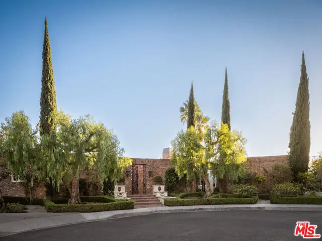 520 Stonewood Drive, Beverly Hills, CA 90210 - #2
