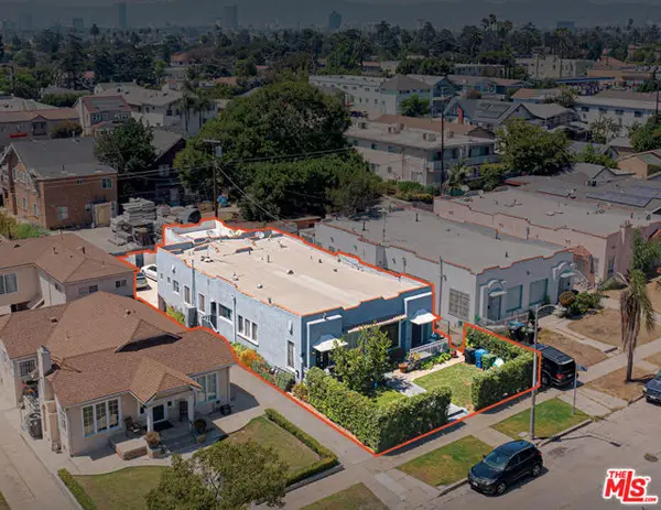 2211 S Bronson Avenue, Los Angeles, CA 90018