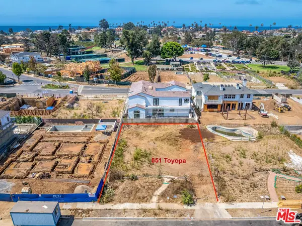851 Toyopa Drive, Los Angeles, CA 90272