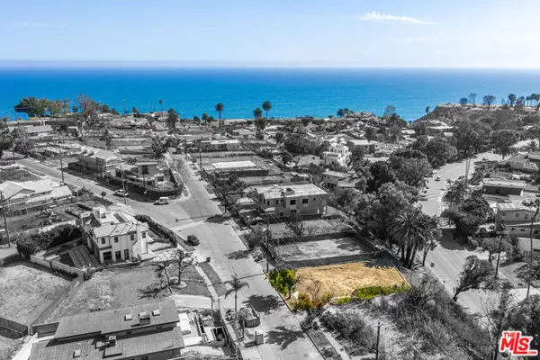 515 N Las Casas Avenue, Los Angeles, CA 90272