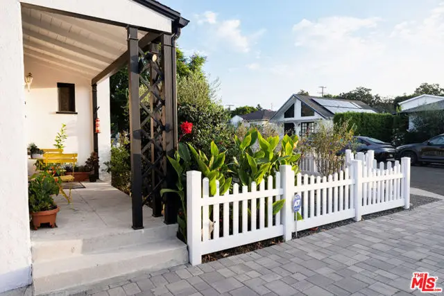 2813 S Bentley Avenue, Los Angeles, CA 90064 - #3