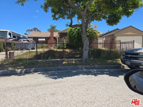 11908 Daleside Avenue, Hawthorne, CA 90250
