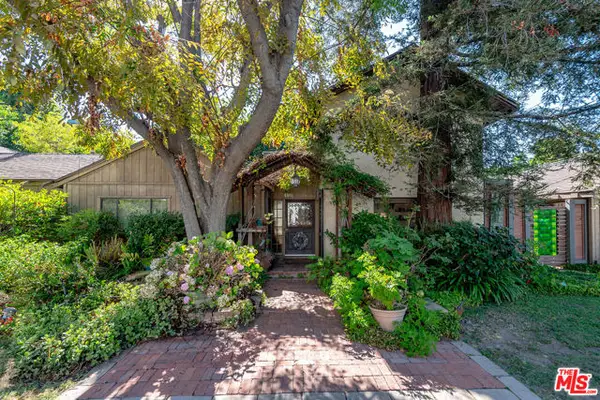 15203 Camarillo Street, Sherman Oaks, CA 91403