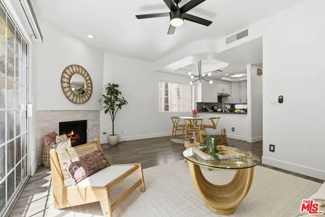 11110 Camarillo Street #122, North Hollywood, CA 91602 - #3