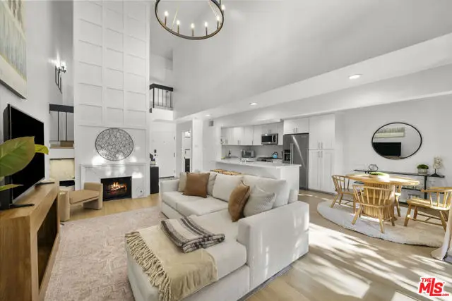 4425 Whitsett Avenue #214, Studio City, CA 91604 - #1